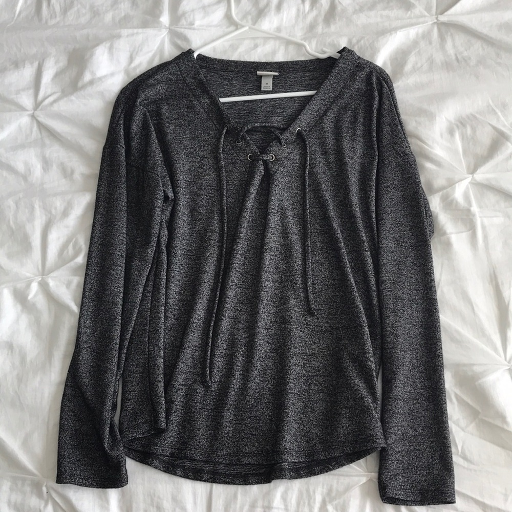 black grayish sweater